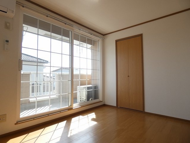 アヴニールＡ 2階の物件の内観