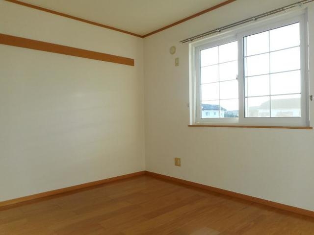 ソフィーシアA 2階の物件の内観