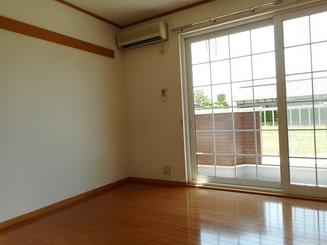 ロメオ エステートⅠ 1階の物件の内観