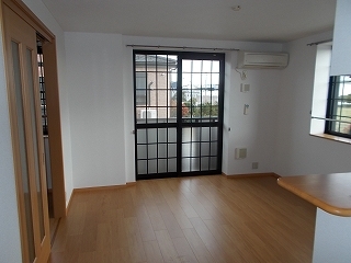 グラン　ヴェルジェＢ 2階の物件の内観