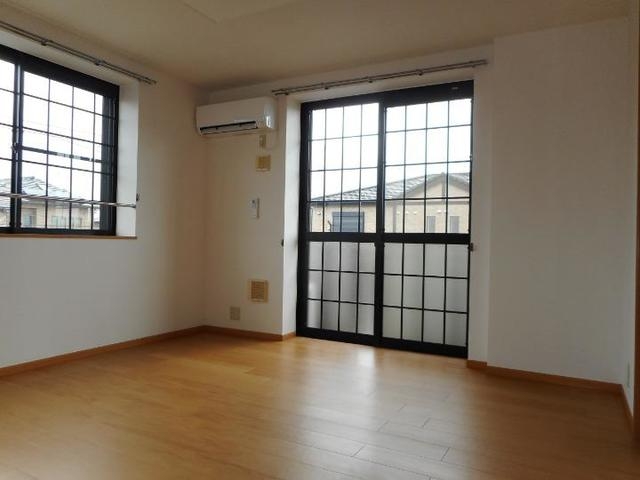 グラン　ヴェルジェＤ 2階の物件の内観