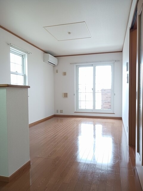 ブリズⅣ 2階の物件の内観