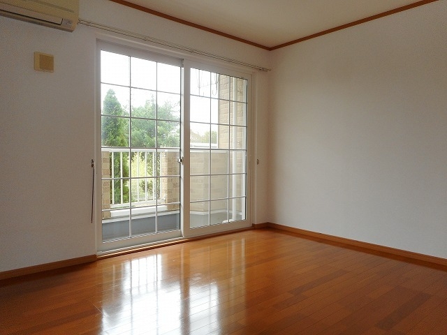 ミーツハオス 1階の物件の内観