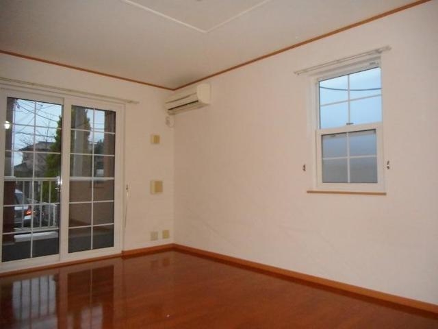 マウントリヴァⅥ 1階の物件の内観