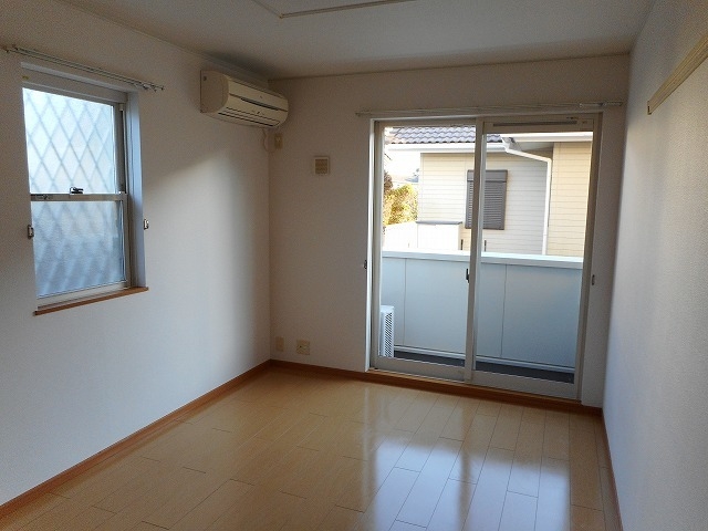 アルコ・イーリス 1階の物件の内観