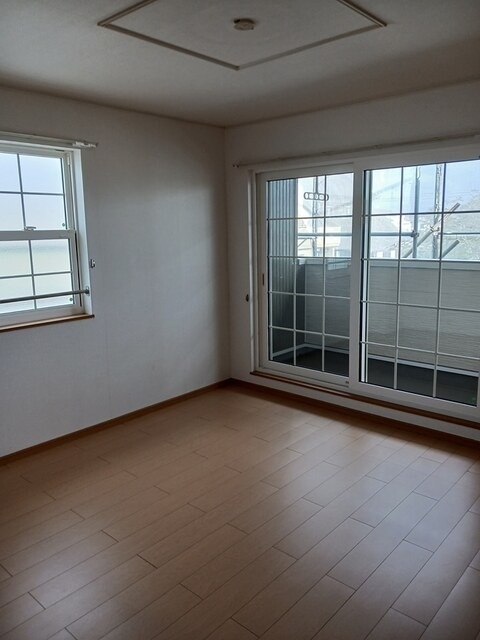 フォンテーヌⅦ 2階の物件の内観