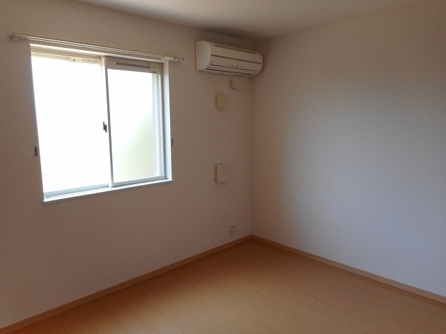 ロックスビル 1階の物件の内観