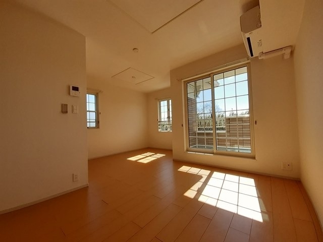 アークヒルズ知手A 2階の物件の内観