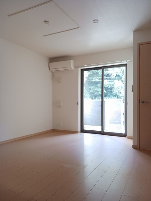 ウナ カーサ デラ ルーチェA 1階の物件の内観