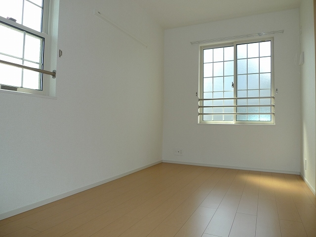 サウス　クレストⅡ 2階の物件の内観