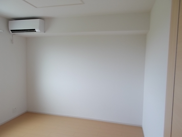 フォーシーズンⅢ 1階の物件の内観