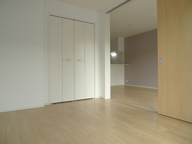 エヌレジデンスⅤ 2階の物件の内観