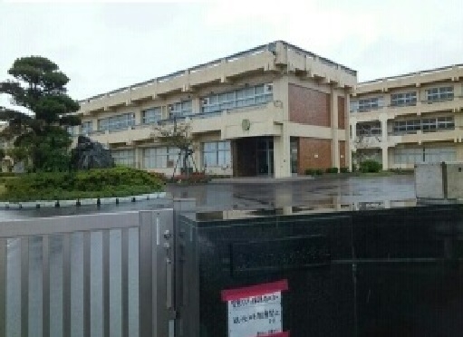 高松小学校