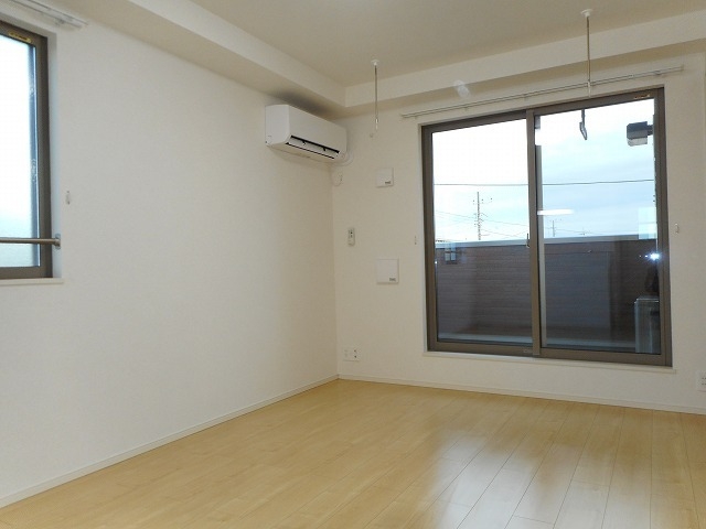 シャン・アルカンシエルⅠ 2階の物件の内観