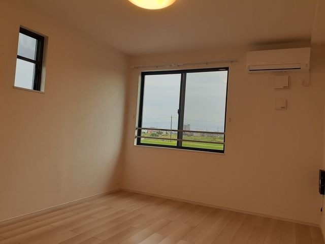 ブリズ・プランタニエール　Ⅰ 2階の物件の内観