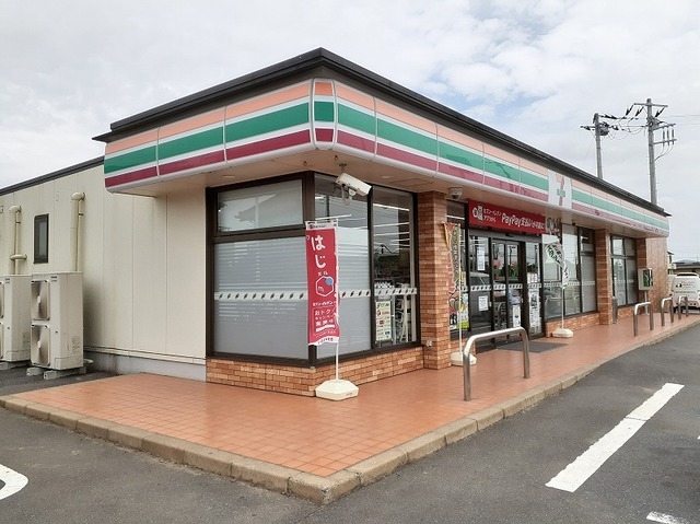 セブンイレブン小見川店