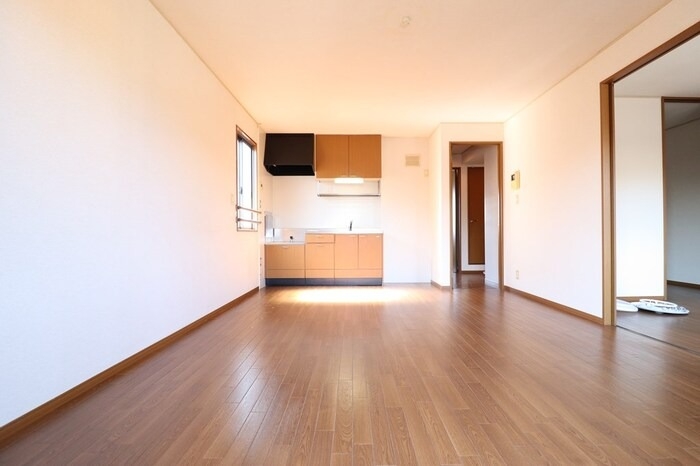 コンフォール・オリエ 2階の物件の内観