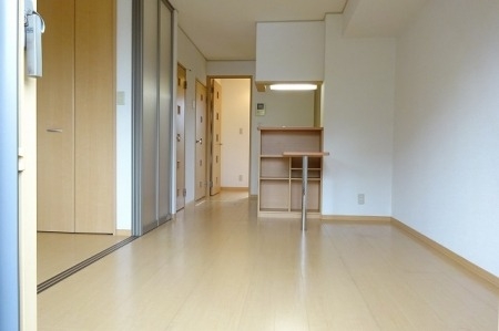 シャルムプランタン 1階の物件の内観