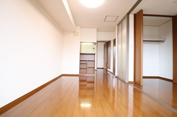 ヴァン・ソフィア 2階の物件の内観