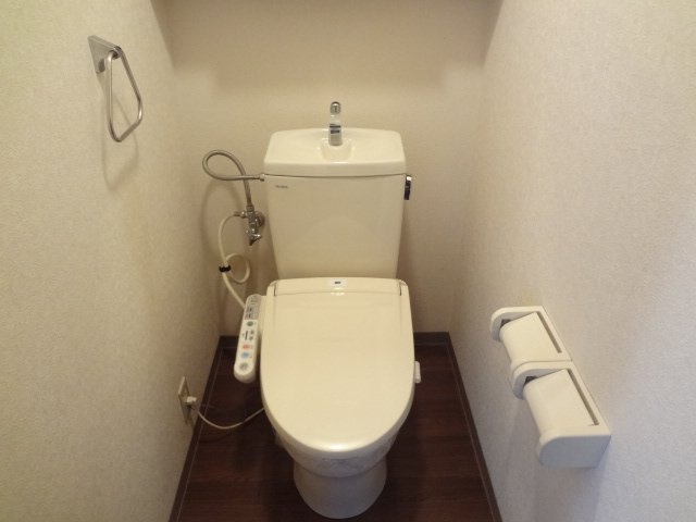 シャワー付トイレ