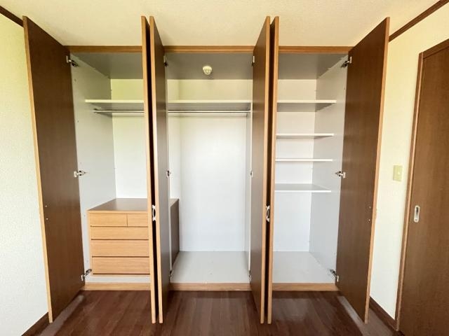 北側クローゼット