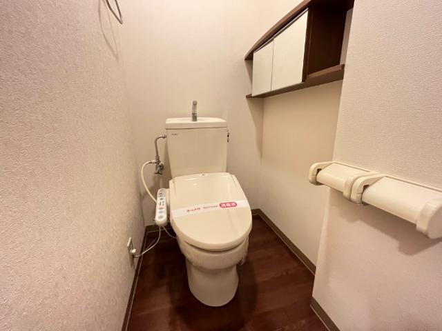 シャワー付トイレ