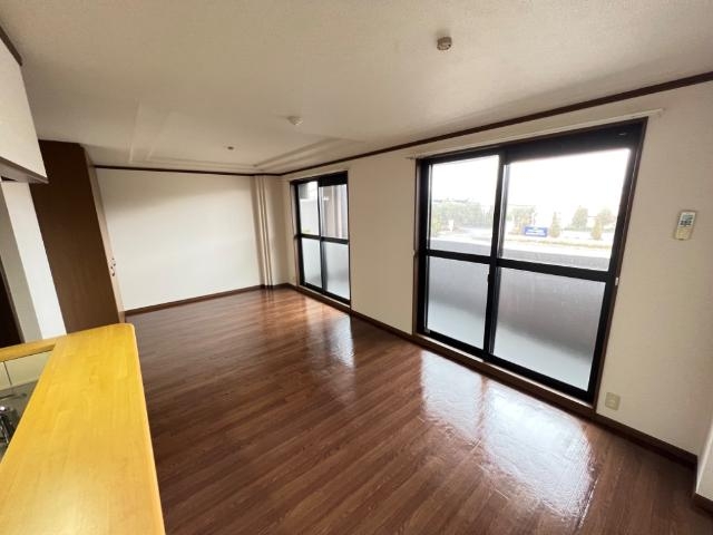 スカイヴァレィ 2階の物件の内観