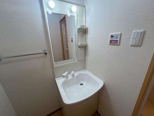 洗髪洗面化粧台