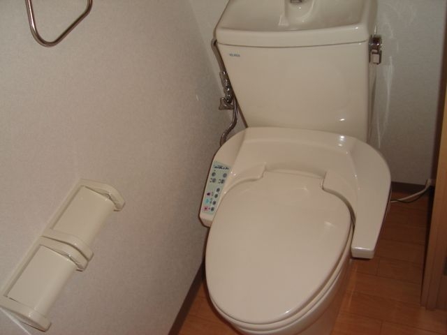 シャワー付トイレ