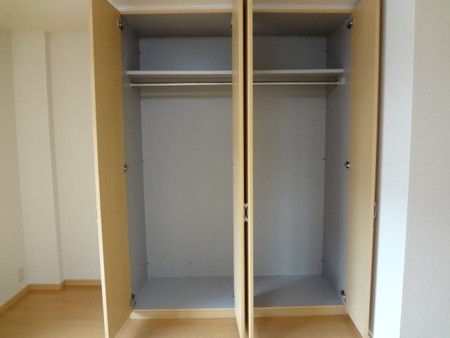 リビングクローゼット