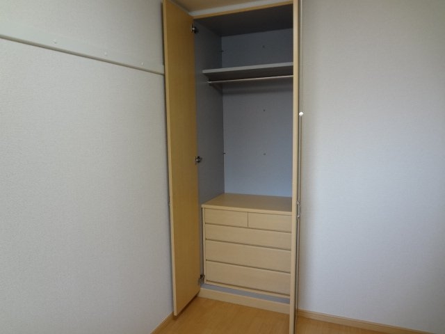 洋室クローゼット