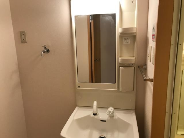 洗髪洗面化粧台