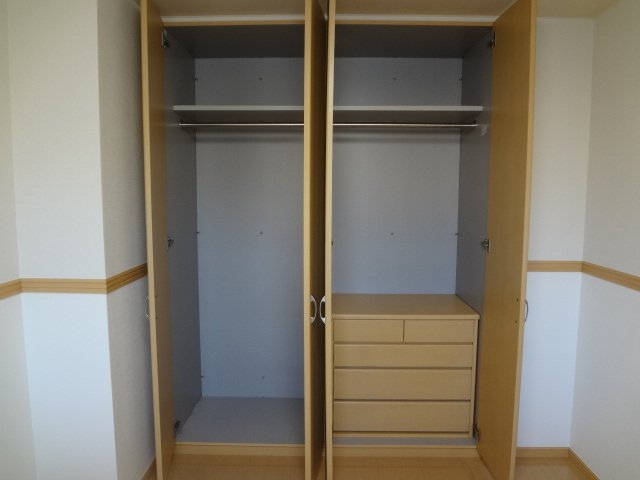 洋室クローゼット