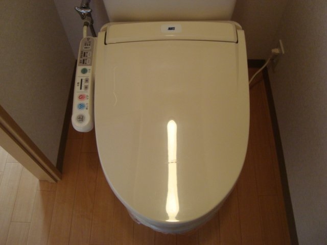 シャワー付トイレ