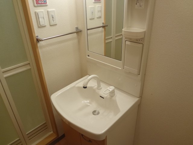 洗髪洗面化粧台