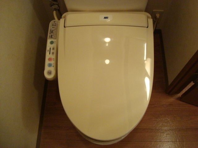 シャワー付トイレ