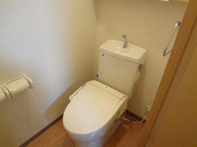 シャワー付トイレ