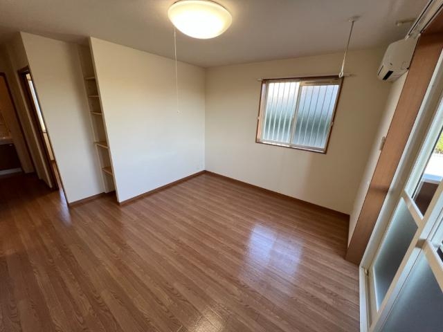 ＬＲ（エルアール） 1階の物件の内観