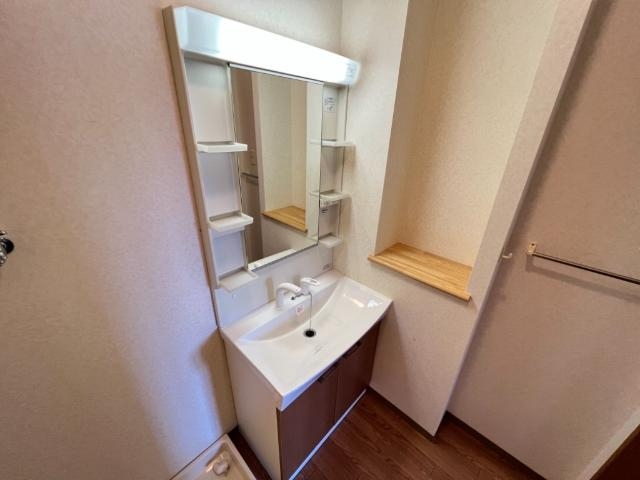 洗髪洗面化粧台