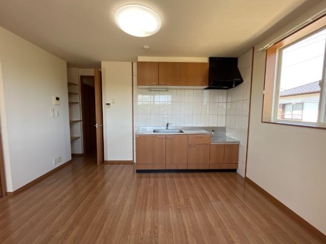 LR(エルアール) 2階の物件の内観