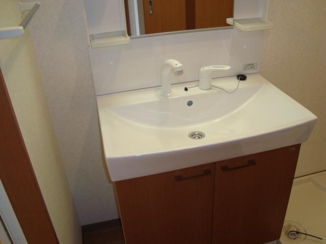 洗髪洗面化粧台