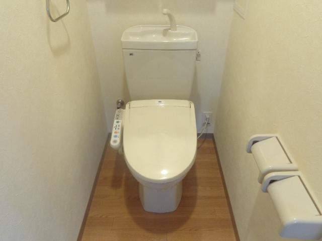 シャワー付トイレ