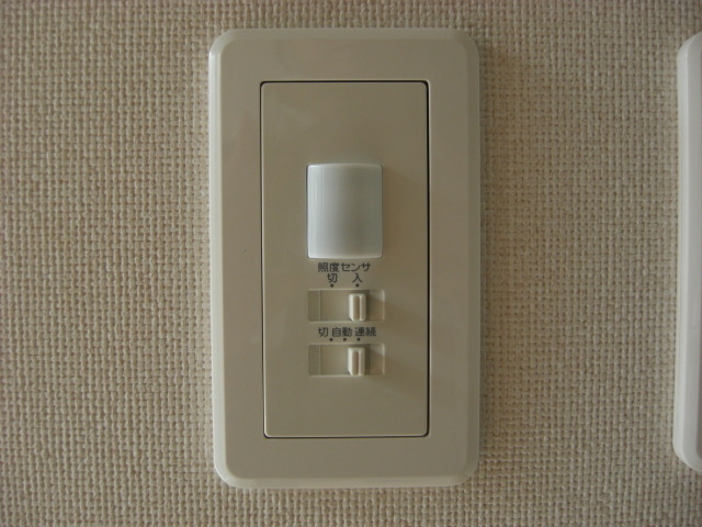 人感センサー付玄関ライト