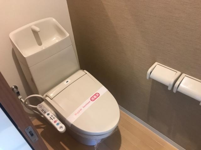 シャワー付トイレ