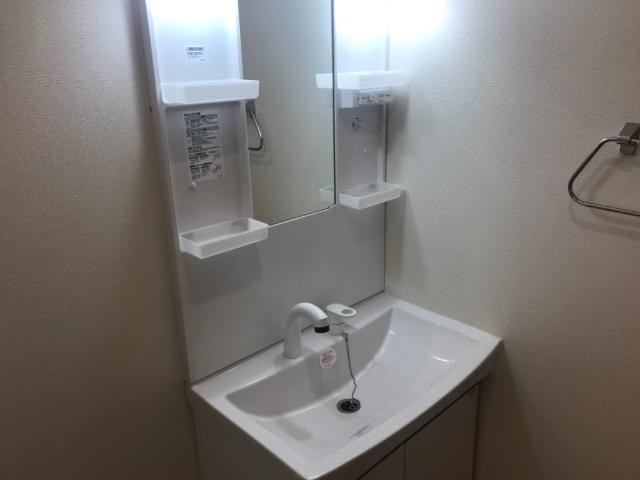 洗髪洗面化粧台