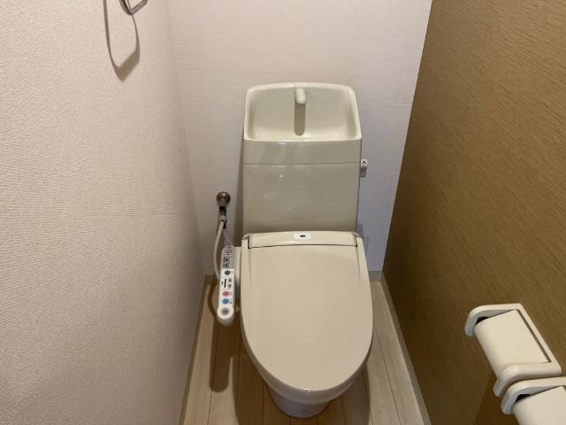 シャワー付トイレ