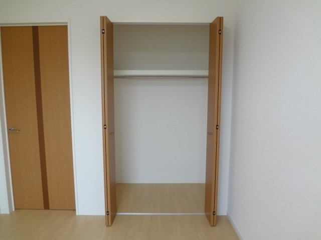 北側洋室クローゼット