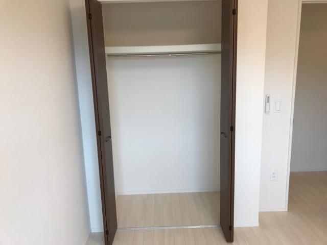 北側洋室クローゼット