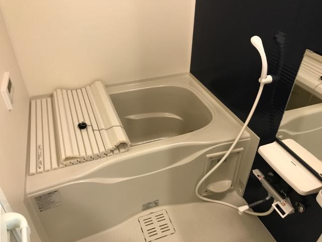 バス