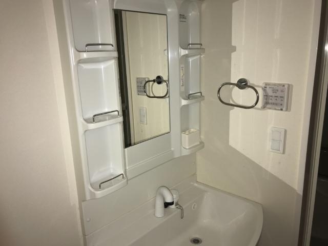 洗髪洗面化粧台